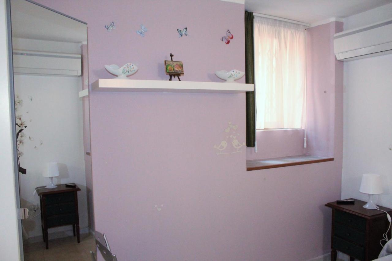 Casa Vacanze Angelica Salerno Esterno foto