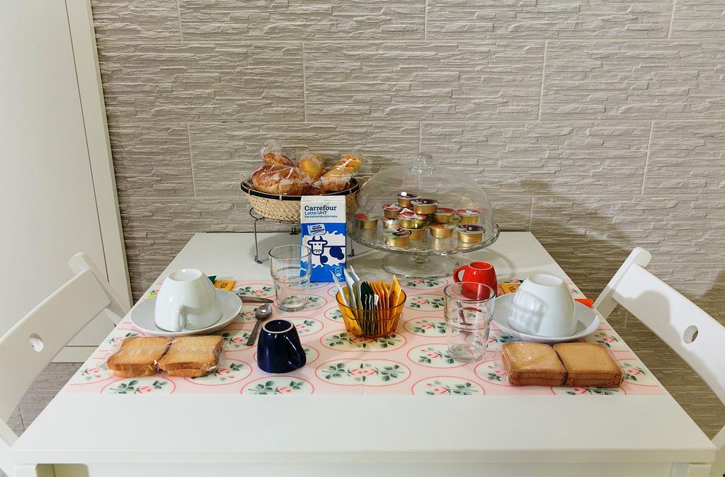 Casa Vacanze Angelica Salerno Esterno foto