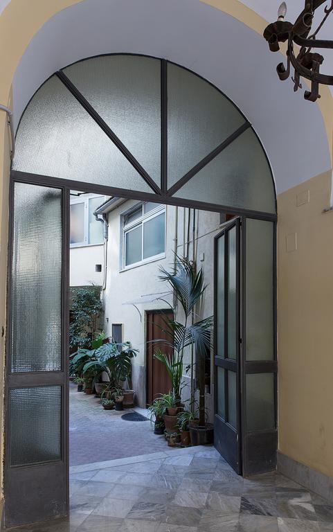 Casa Vacanze Angelica Salerno Esterno foto