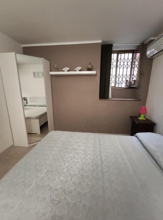Casa Vacanze Angelica Salerno Esterno foto