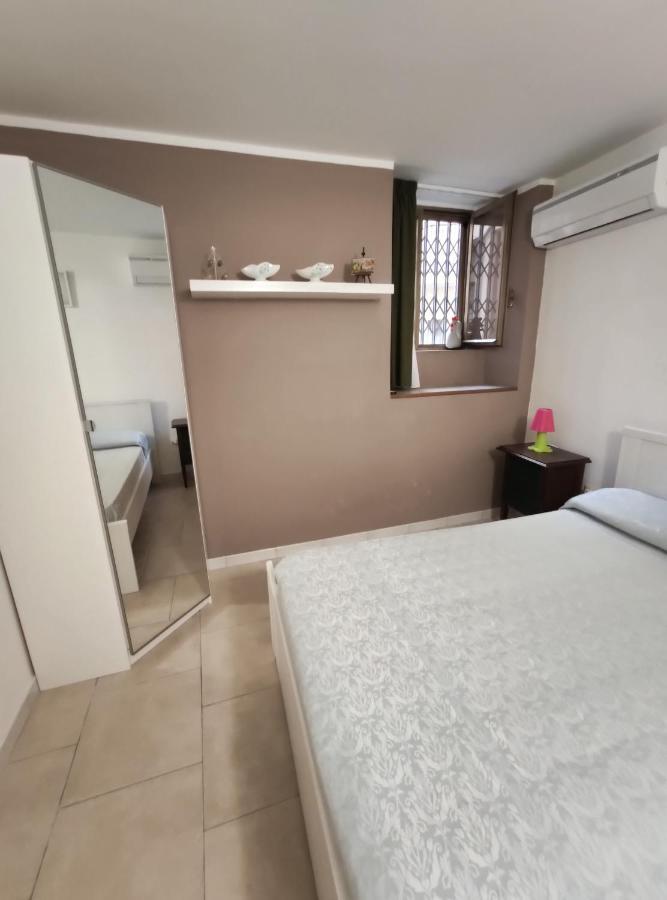 Casa Vacanze Angelica Salerno Esterno foto
